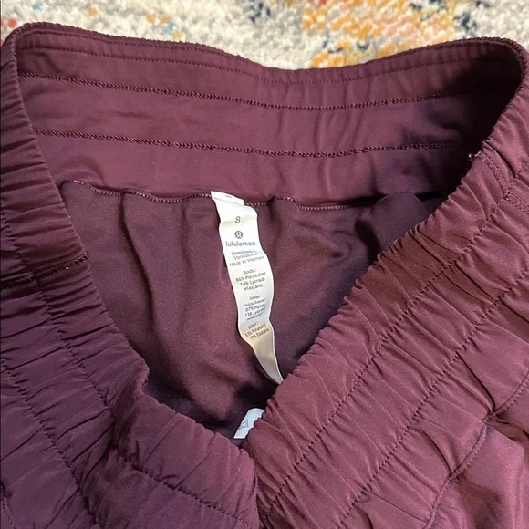 Lululemon Track That Short 5" - Picture 5 of 6